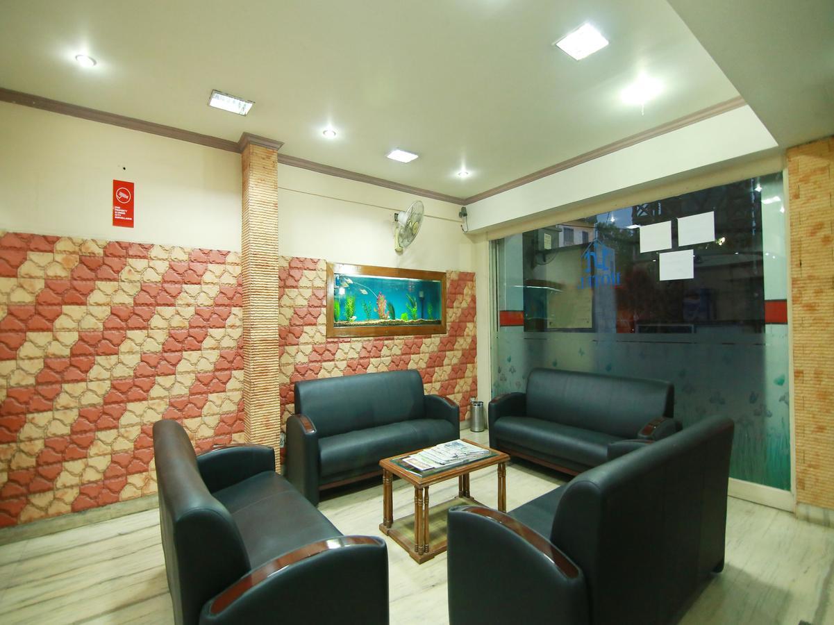 Oyo 4824 Hotel Star Kochi Dış mekan fotoğraf
